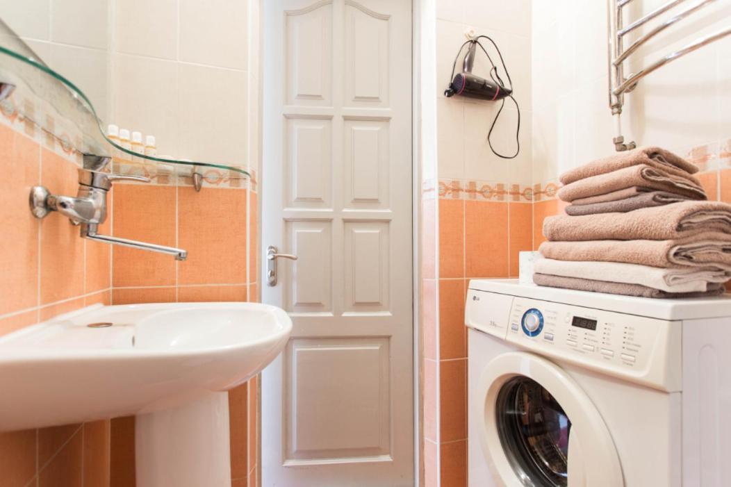 Deribasovskay Street Apartments Odessa Dış mekan fotoğraf